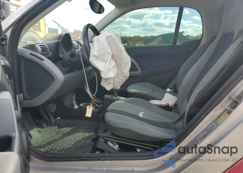 2010 Smart Fortwo Pure z USA, uszkodzony, nr VIN WMEEJ3BA5AK408639